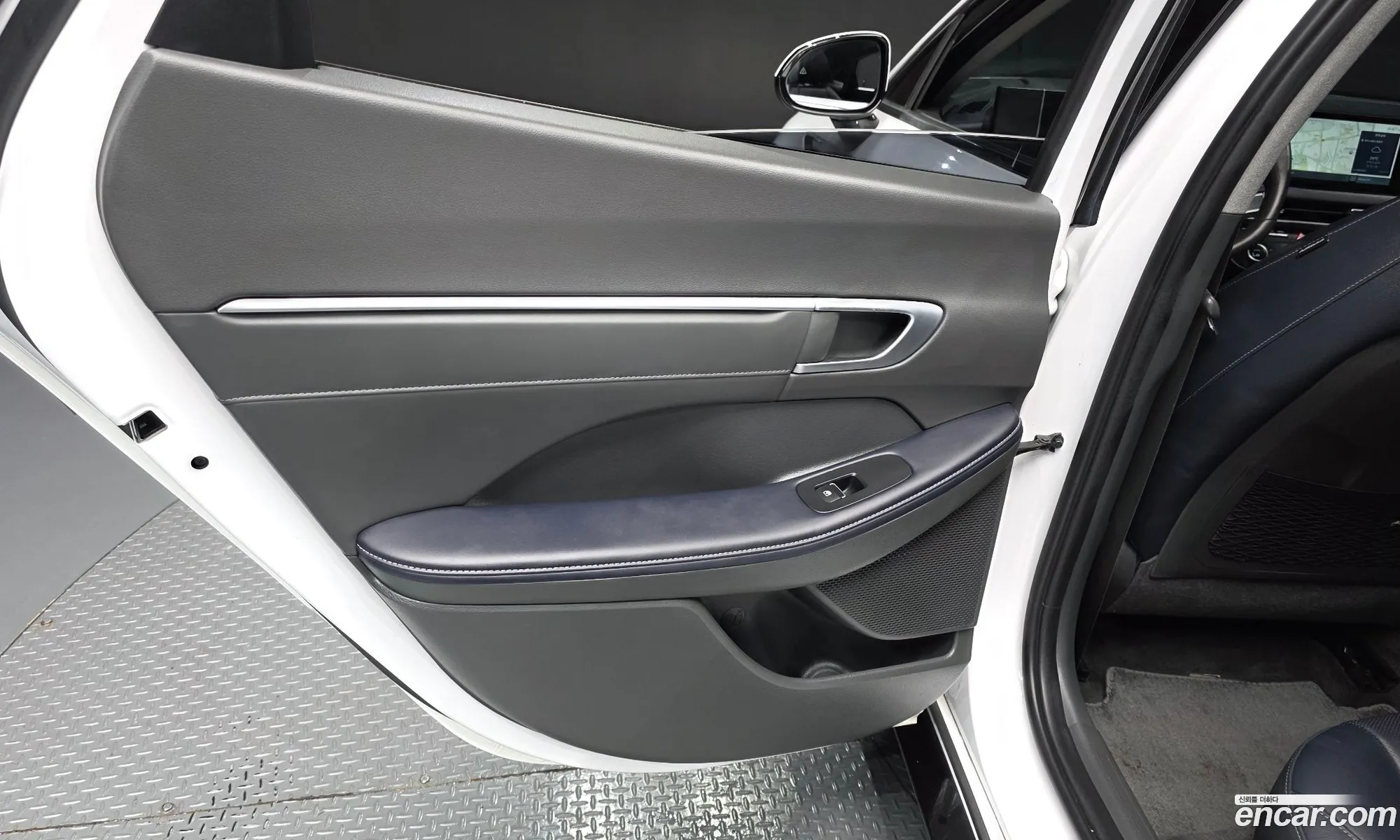 Hyundai Sonata the Edge 2023 — 21