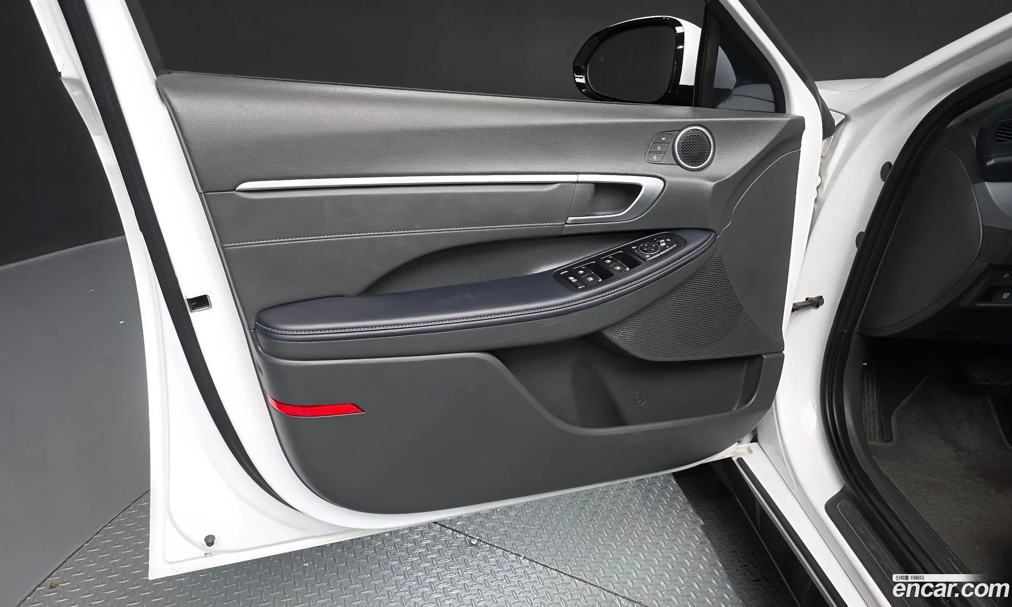Hyundai Sonata the Edge 2023 — 5
