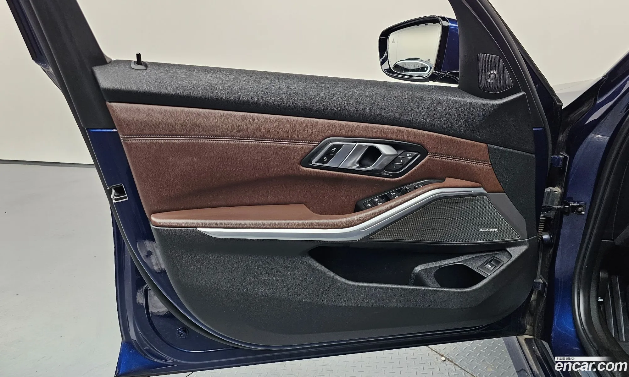 BMW 3 Series 2019 — 11