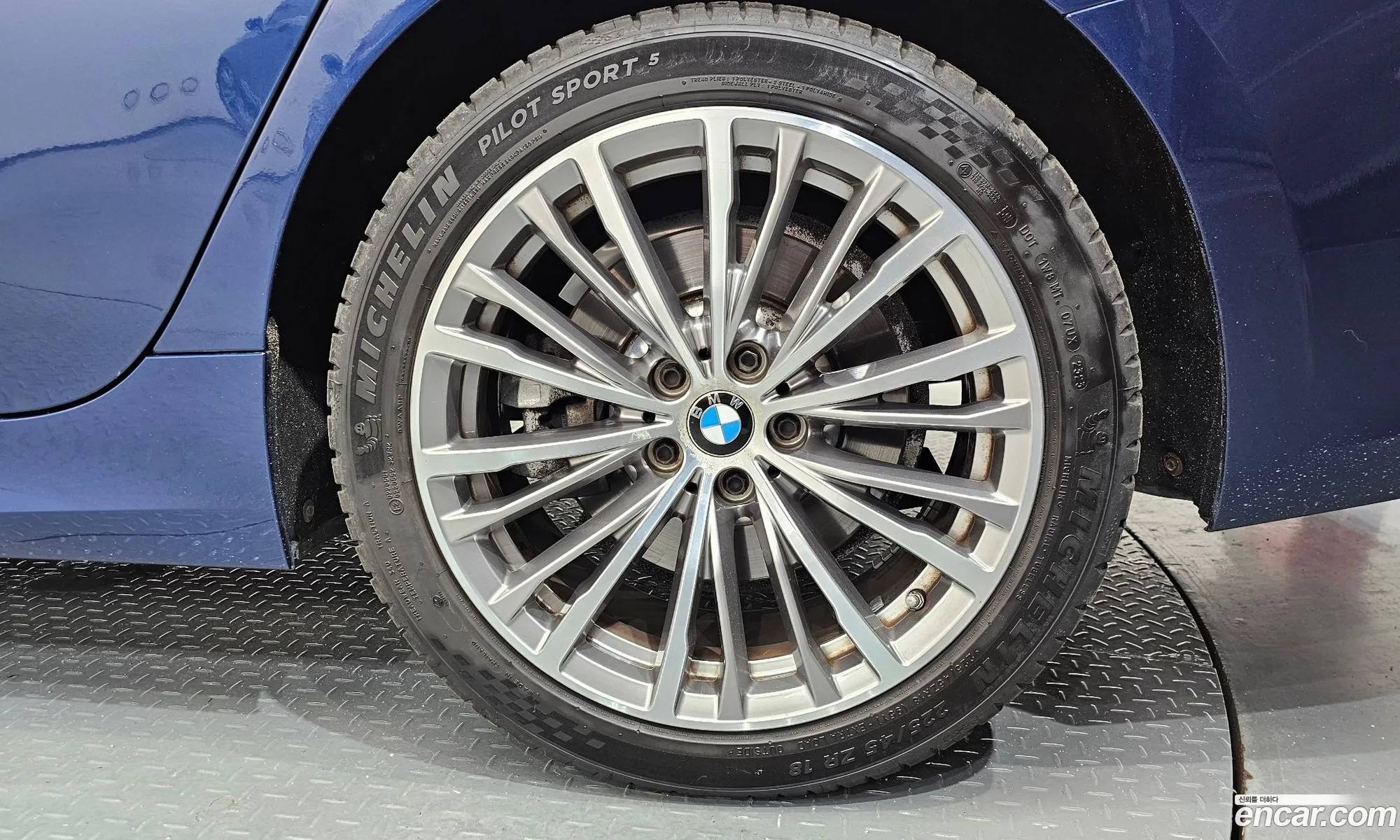 BMW 3 Series 2019 — 29