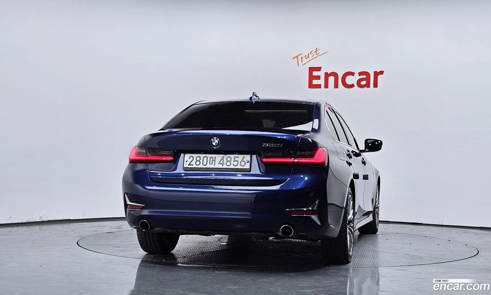 BMW 3 Series 2019 — 17