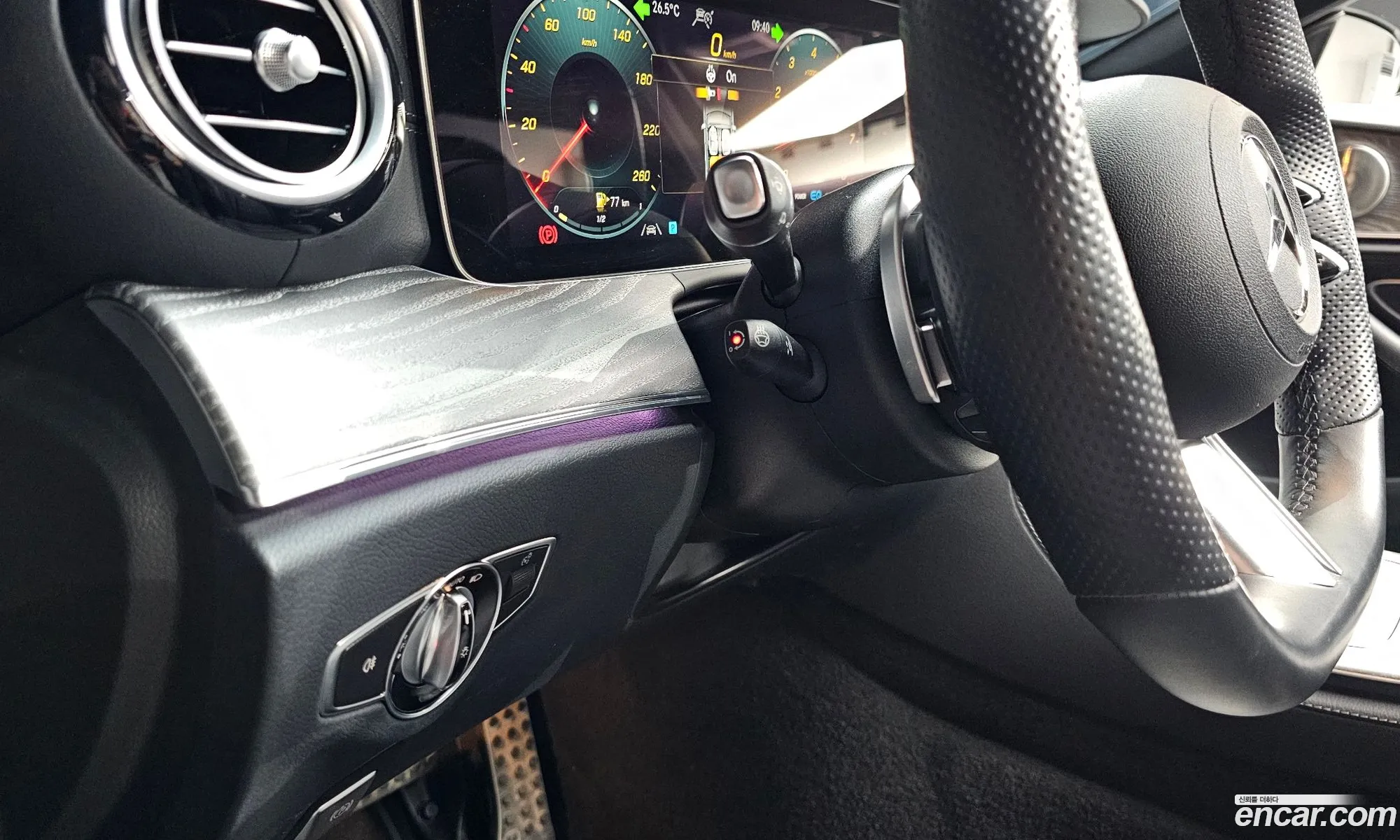Mercedes-Benz E-Class W213 2022 — 19