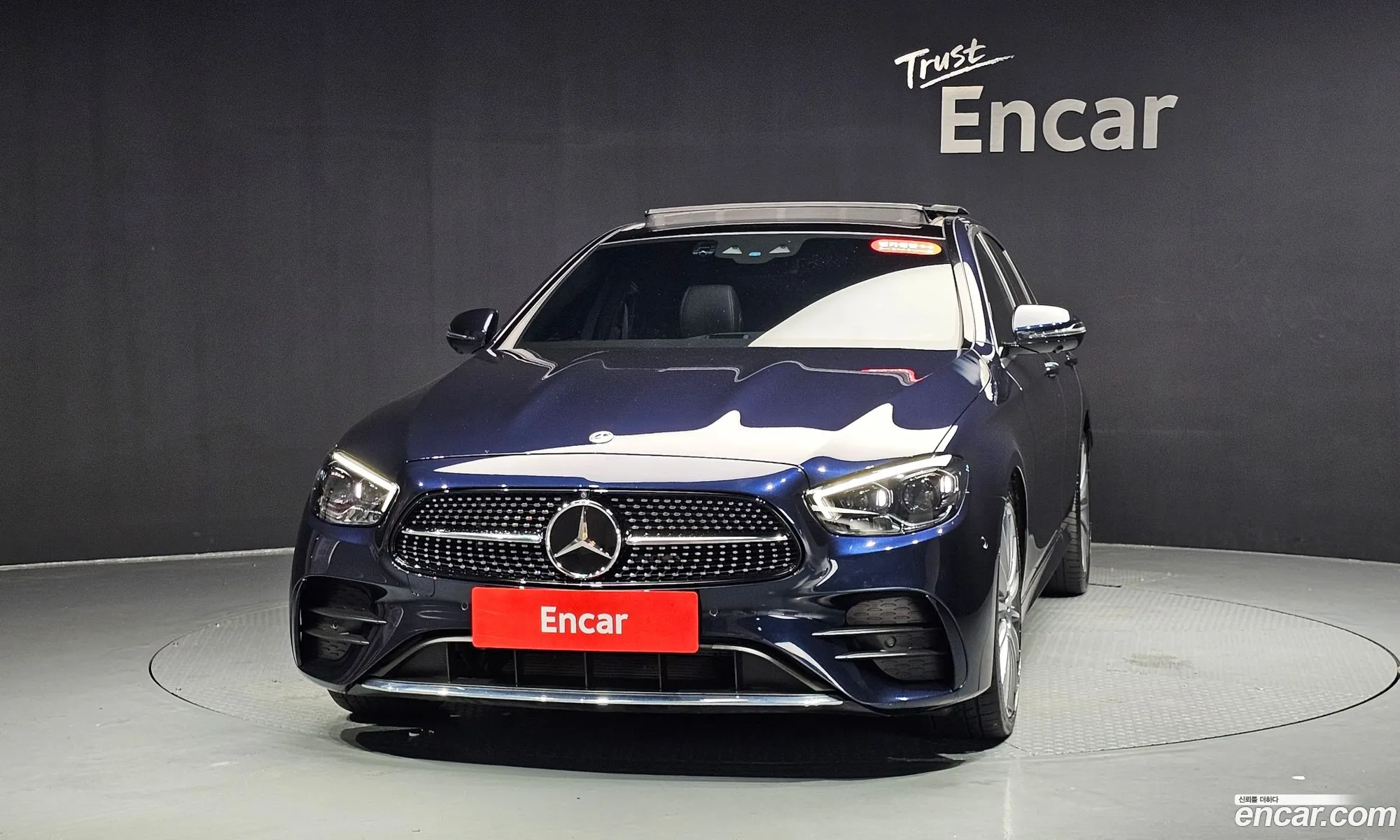 Mercedes-Benz E-Class W213 2022 — 17