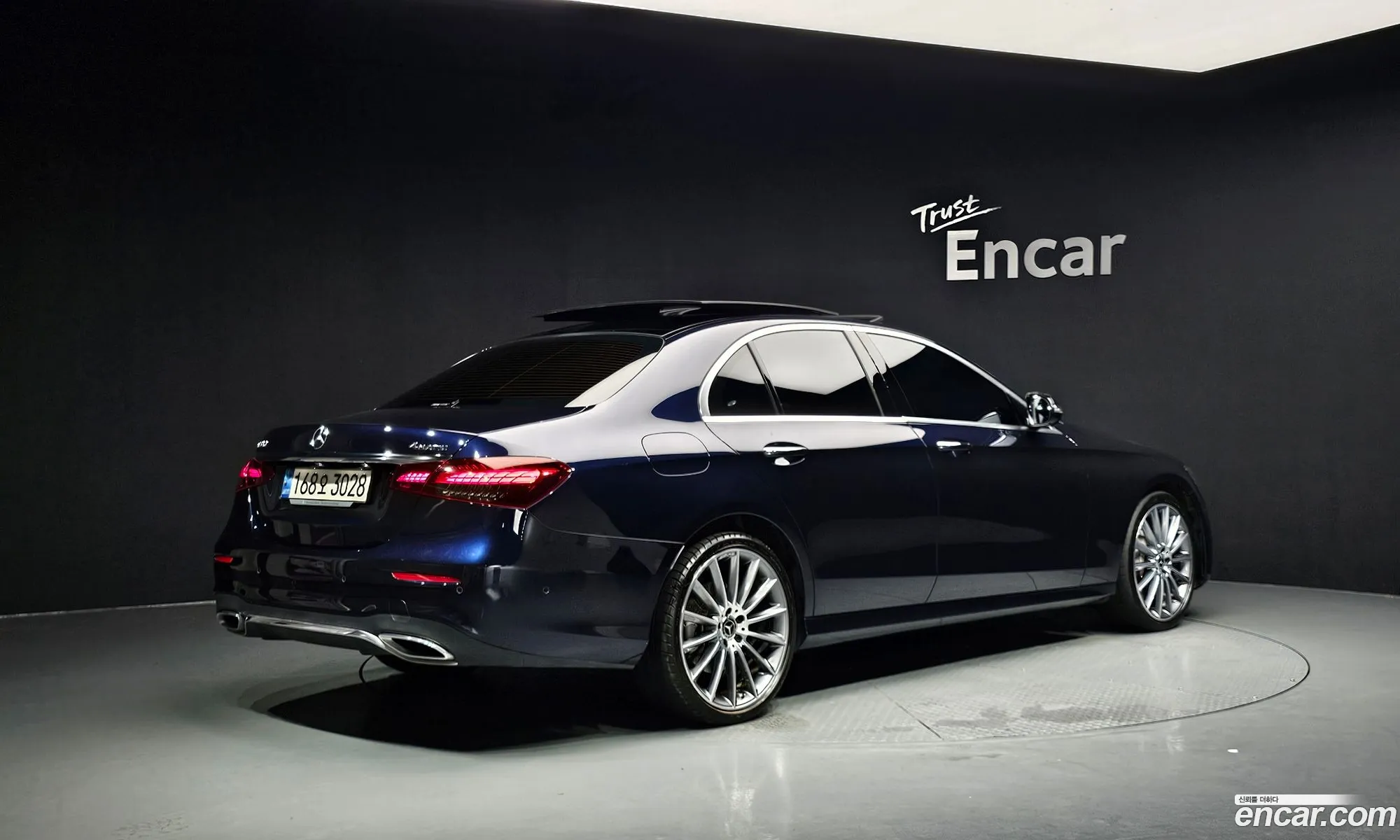 Mercedes-Benz E-Class W213 2022 — 3