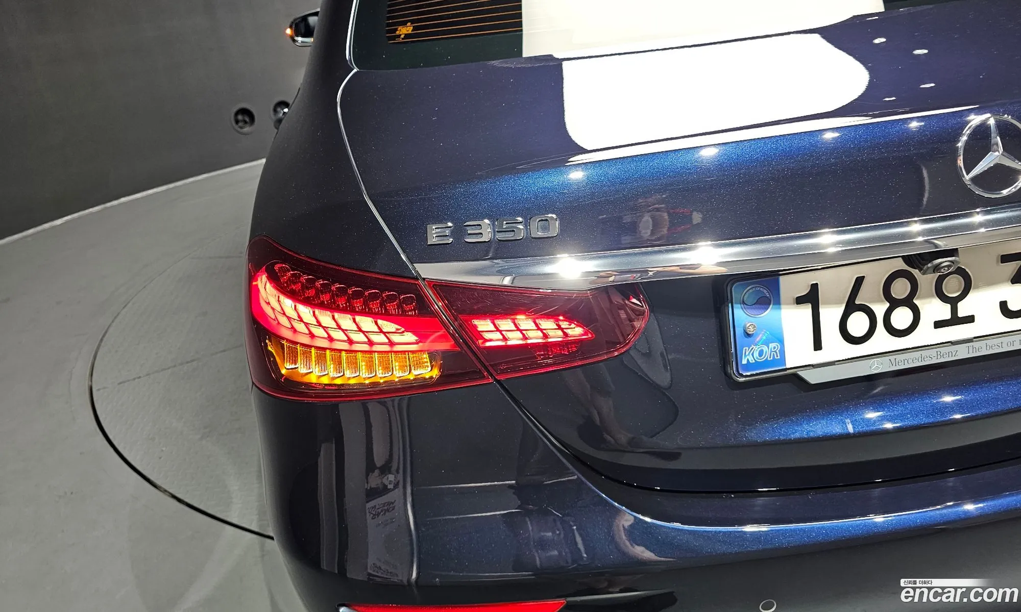 Mercedes-Benz E-Class W213 2022 — 14