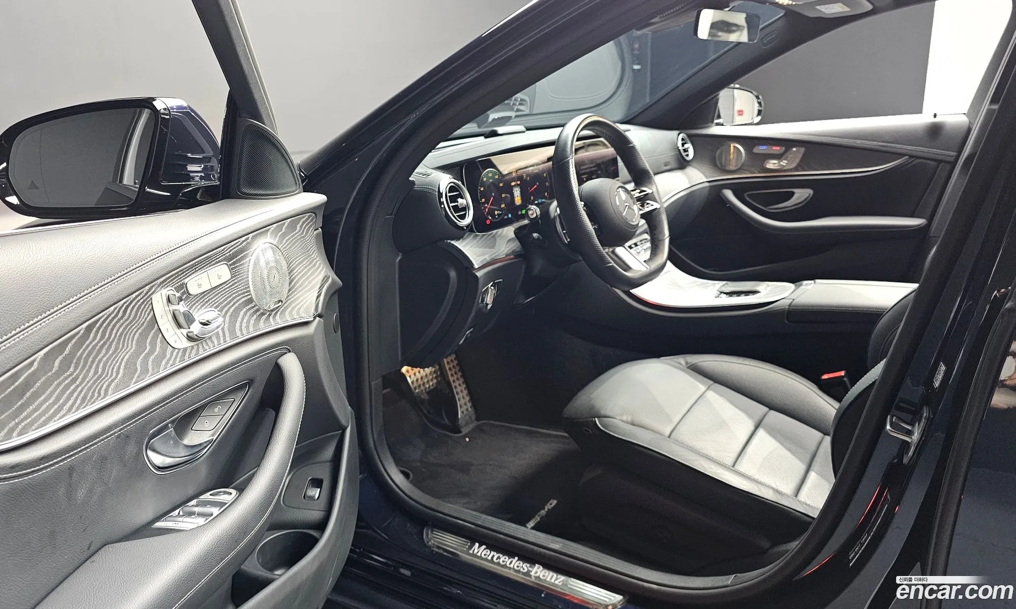 Mercedes-Benz E-Class W213 2022 — 22
