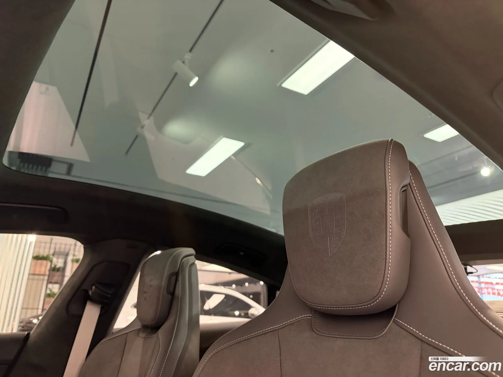 Porsche Taycan 2026 — 11