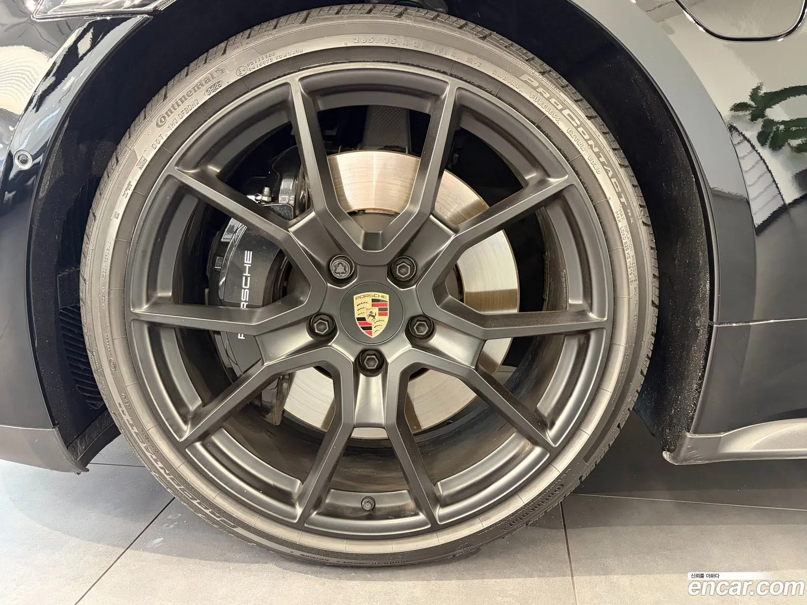 Porsche Taycan 2026 — 6