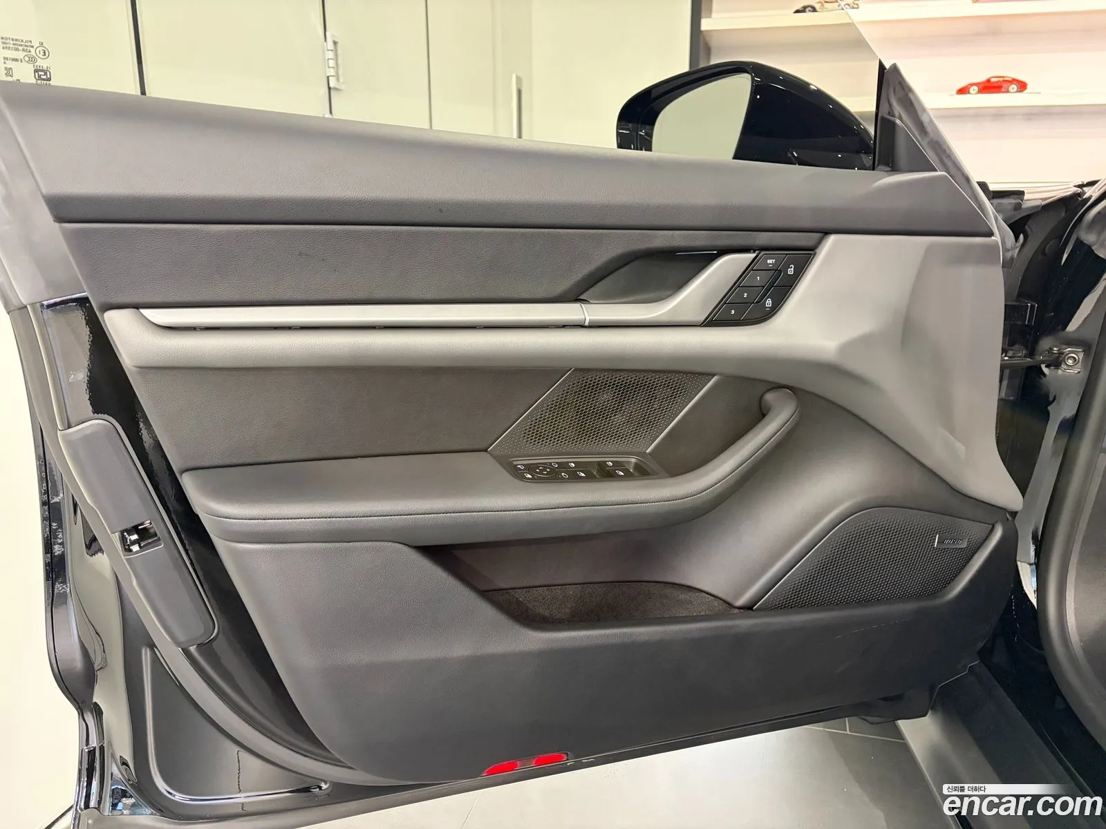 Porsche Taycan 2026 — 14