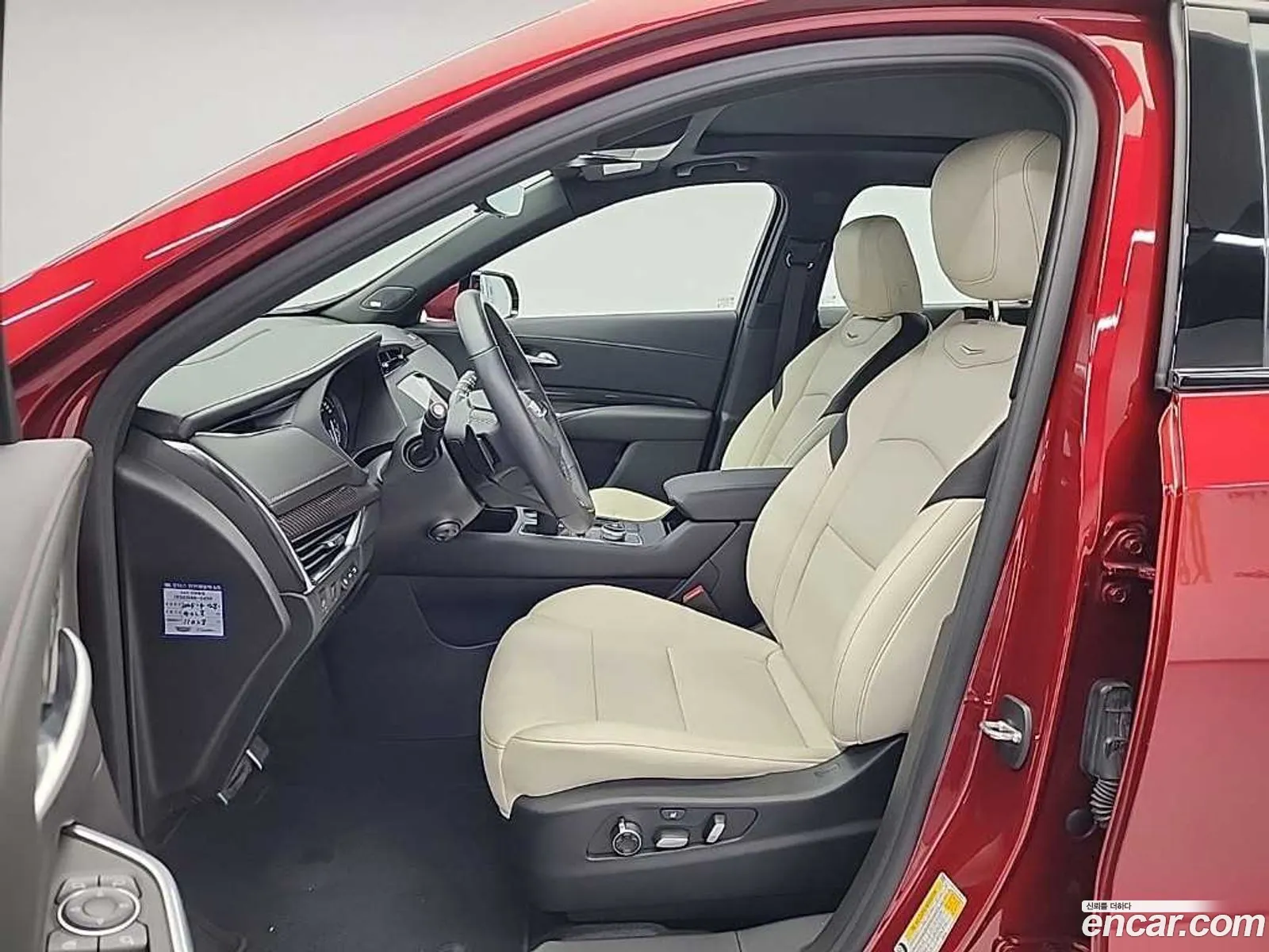 Cadillac XT4 2022 — 15