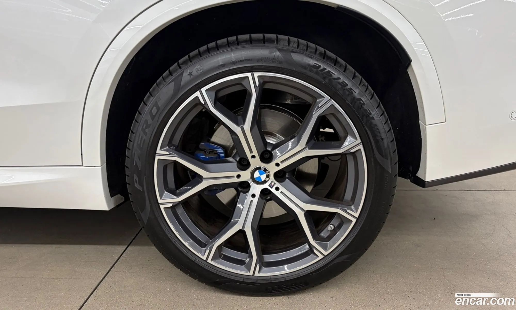 BMW X5 2026 — 11