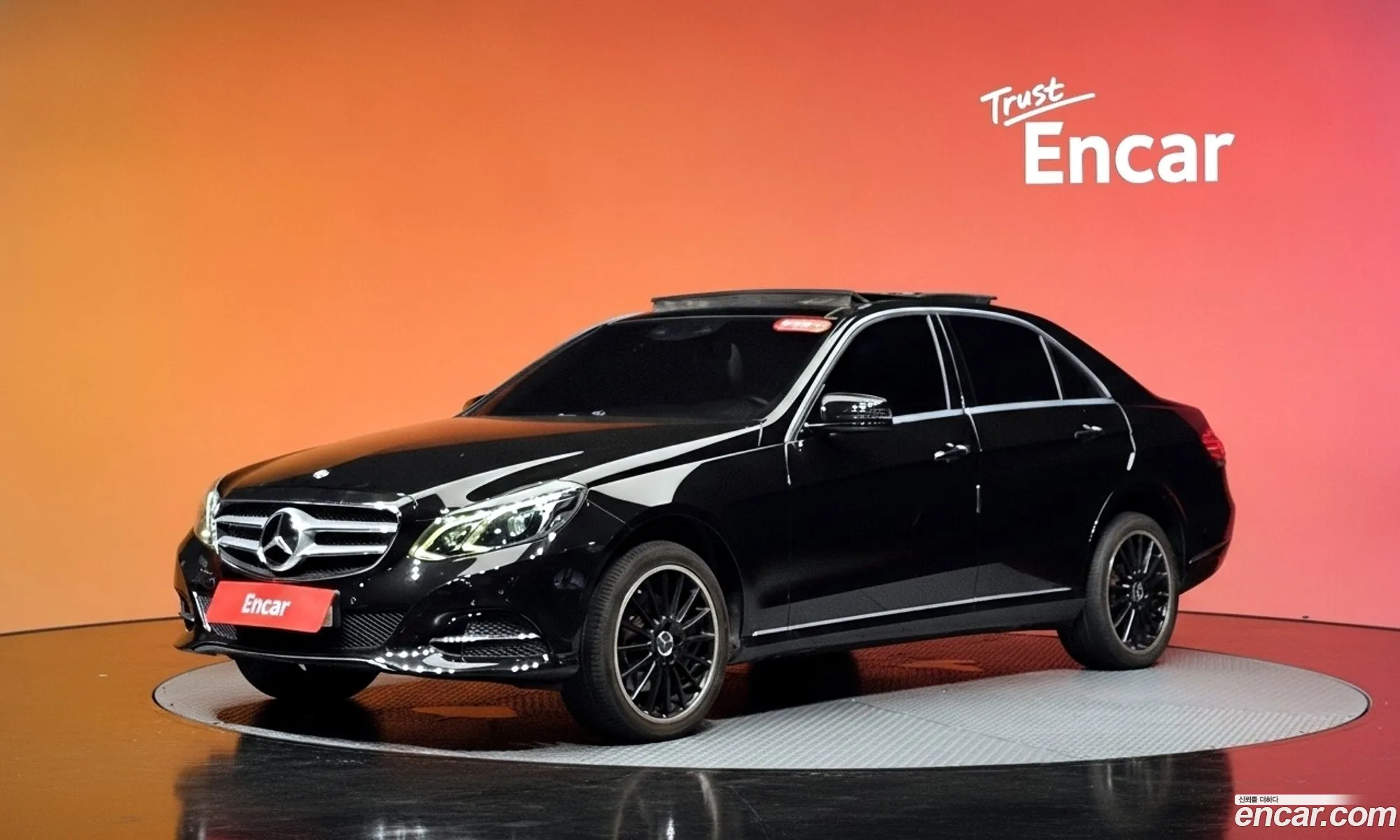 Mercedes-Benz E-Class W212 2013 WDDHF8JB1EA857595 — 32