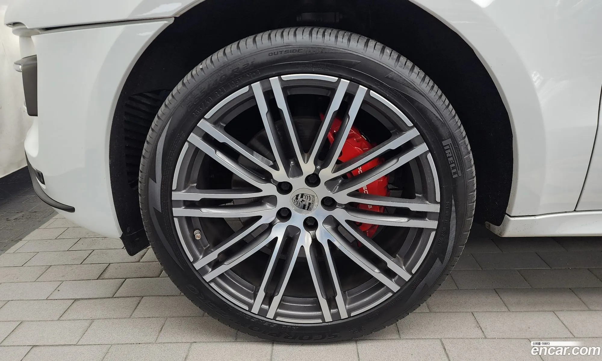 Porsche Macan 2015 WP1AF2953FLB96065 — 5
