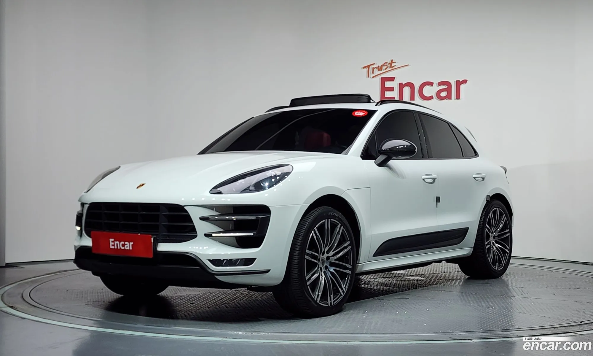 Porsche Macan 2015 WP1AF2953FLB96065 — 15