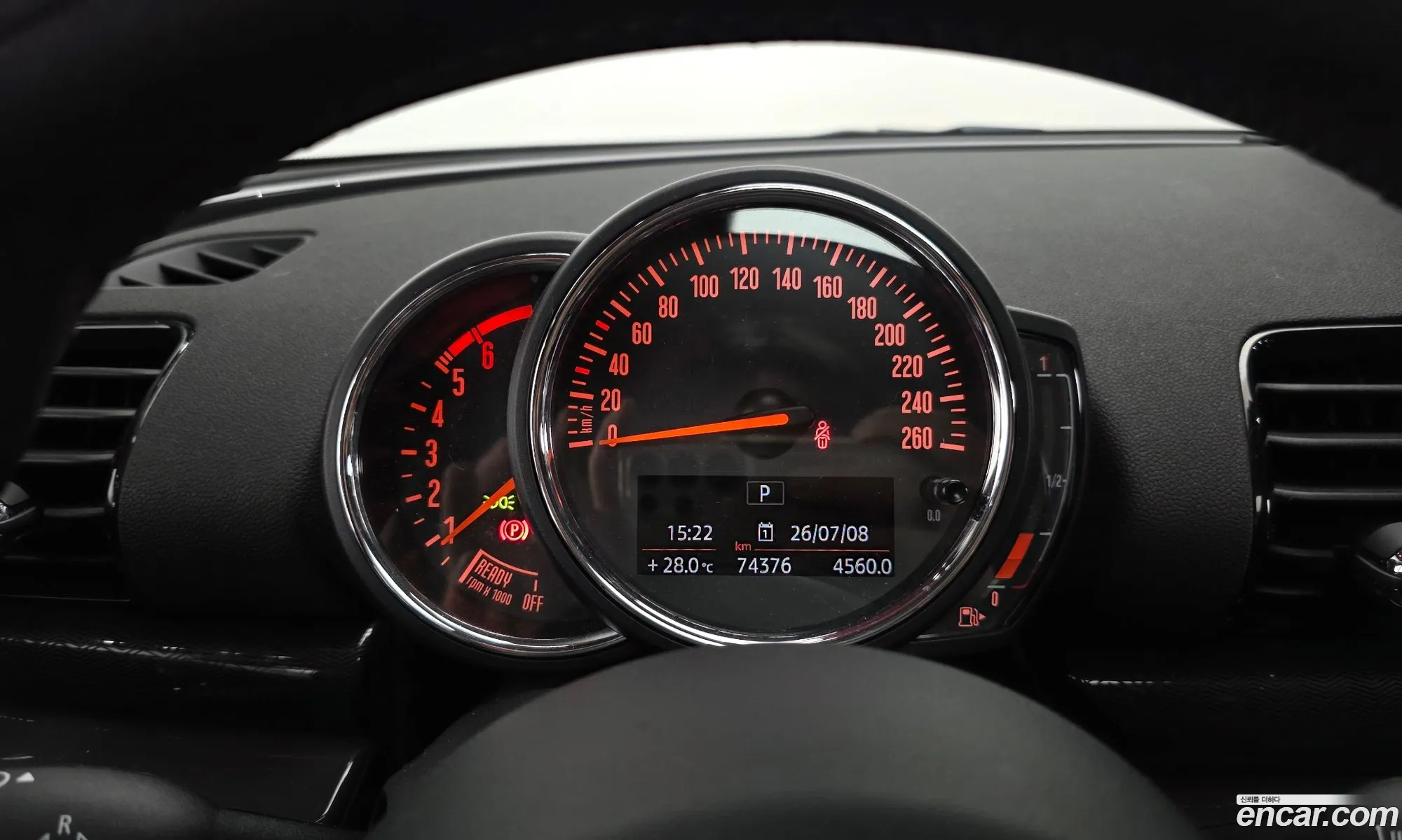 Mini Cooper D Clubman 2019 — 12