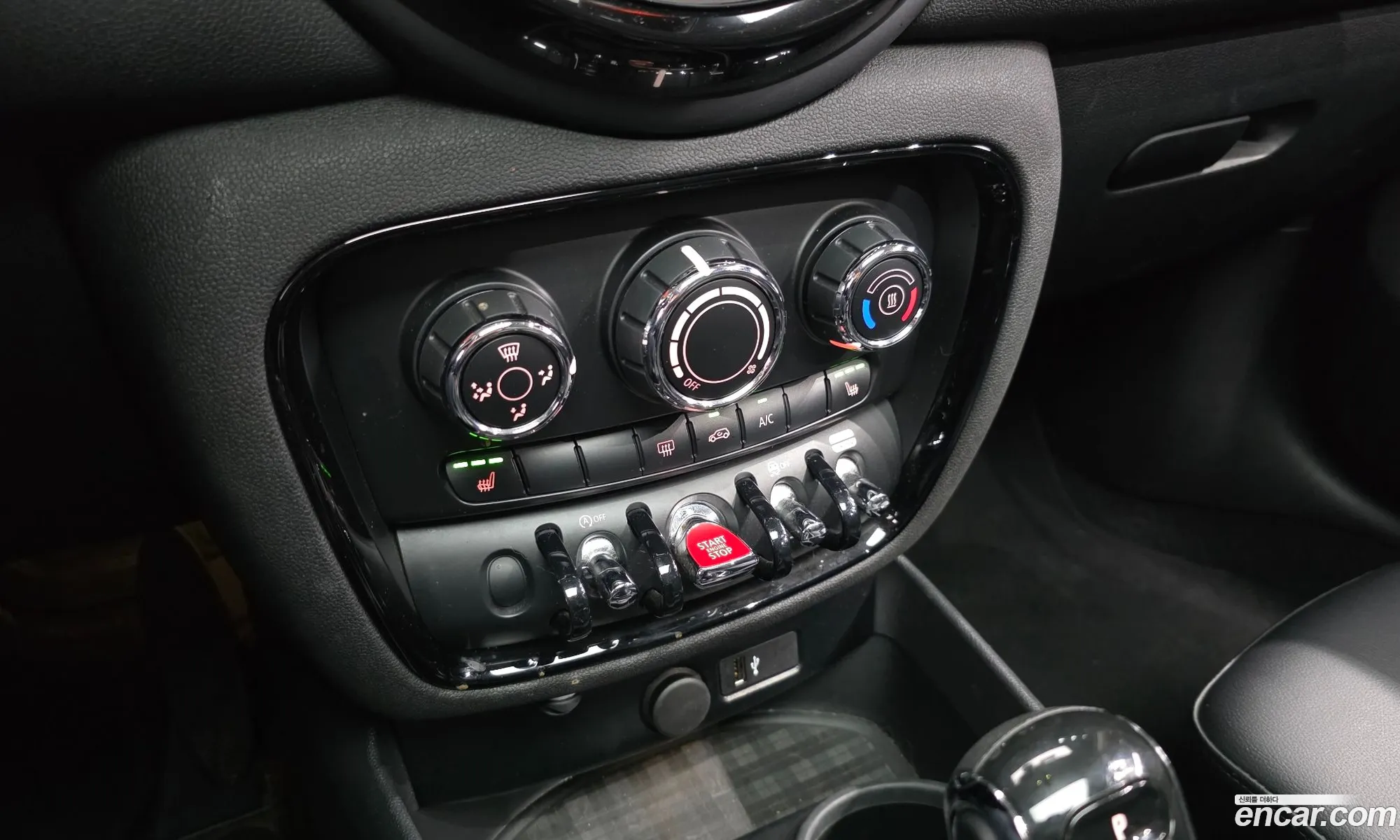 Mini Cooper D Clubman 2019 — 27
