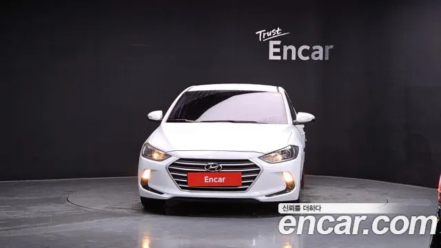 Hyundai Elantra AD 2018 — 2