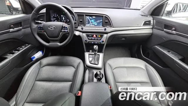 Hyundai Elantra AD 2018 — 4