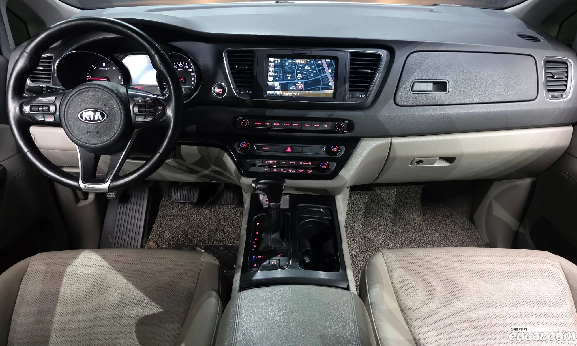 Kia Carnival 2016 — 6