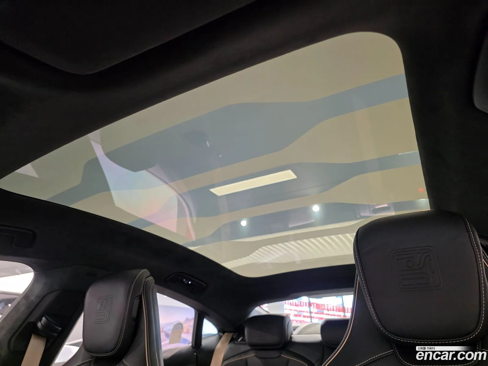 Porsche Taycan 2025 — 15