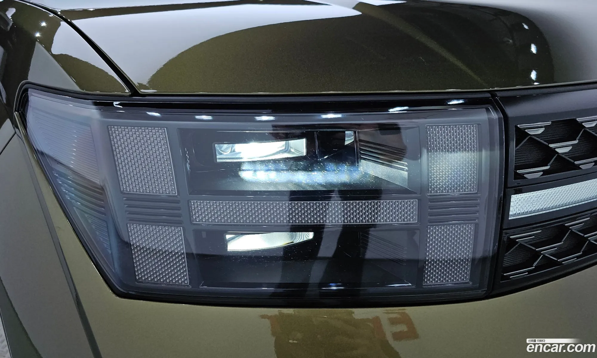 Hyundai Santa Fe 2024 — 24