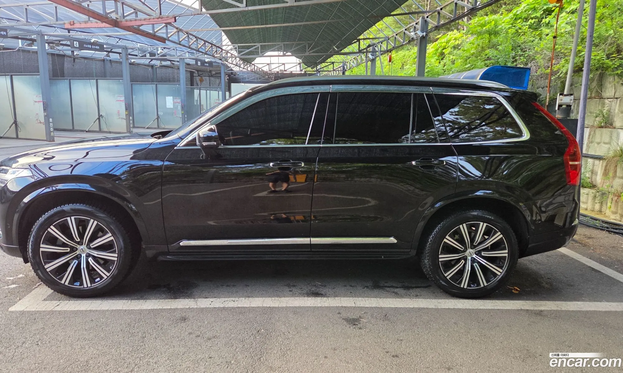 Volvo XC90 2020 — 18
