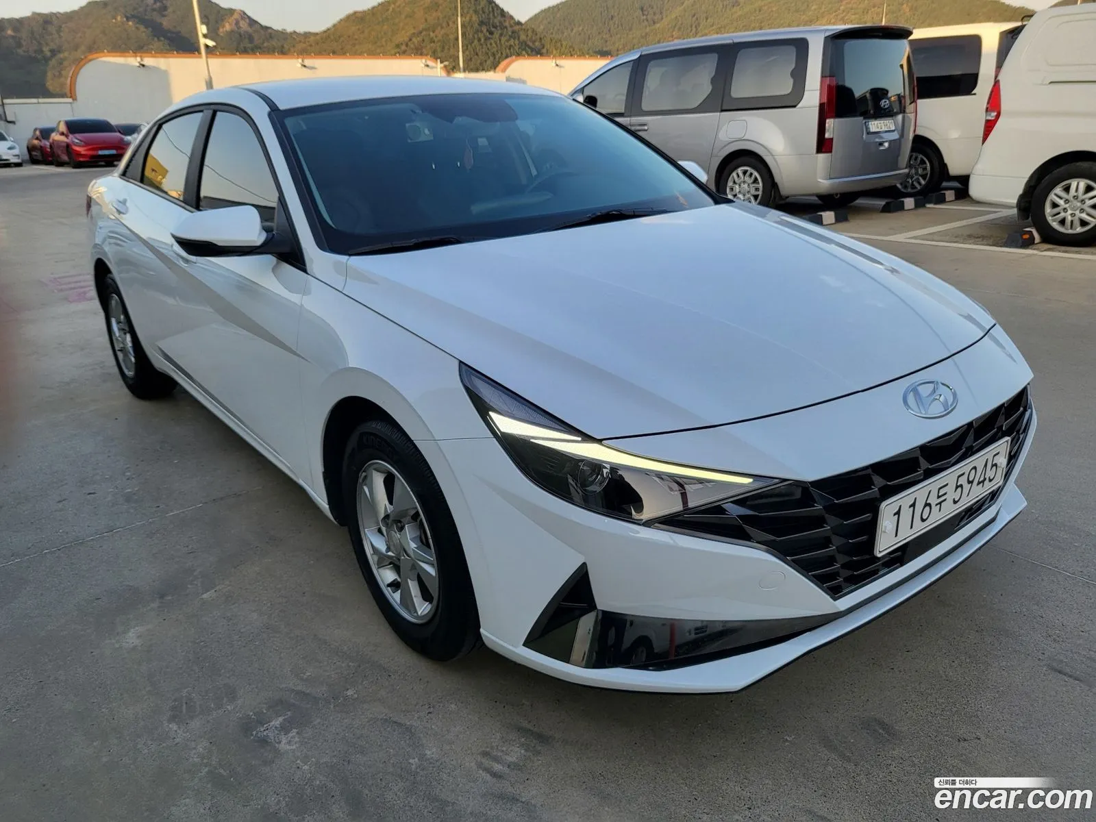 Hyundai Elantra 2021 — 8