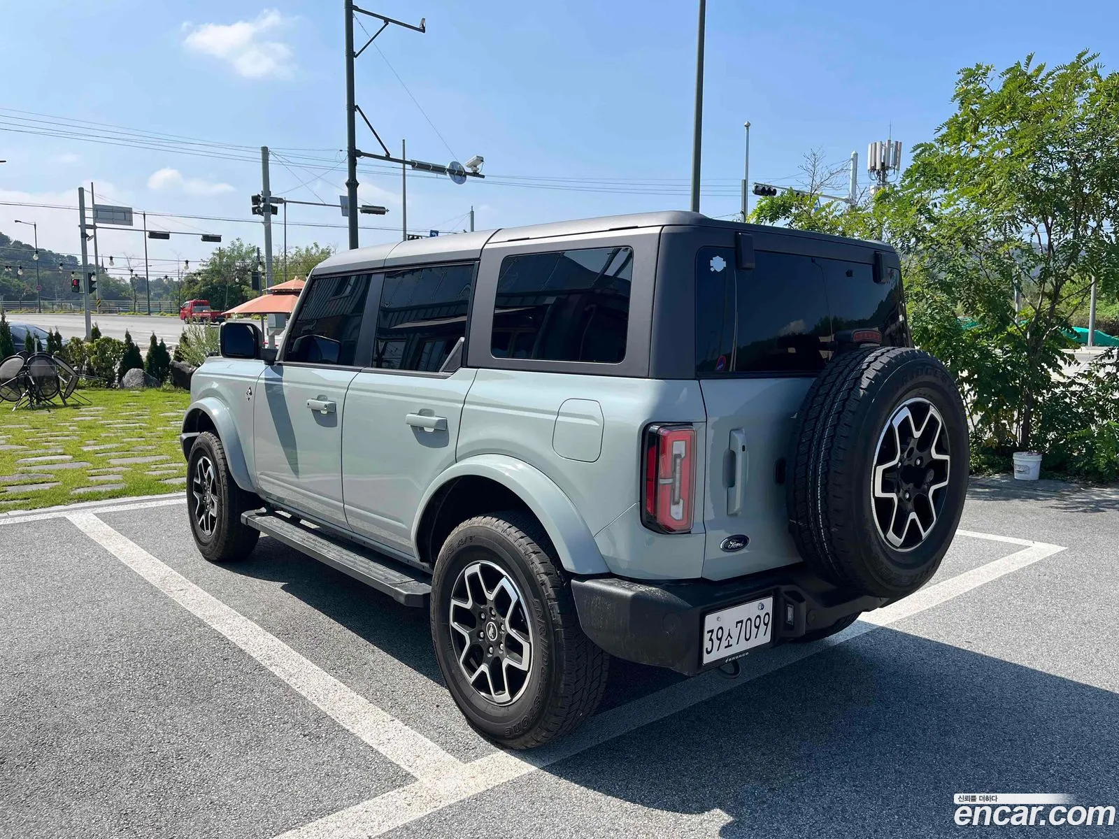 Ford Bronco 6th Gen 2024 — 8