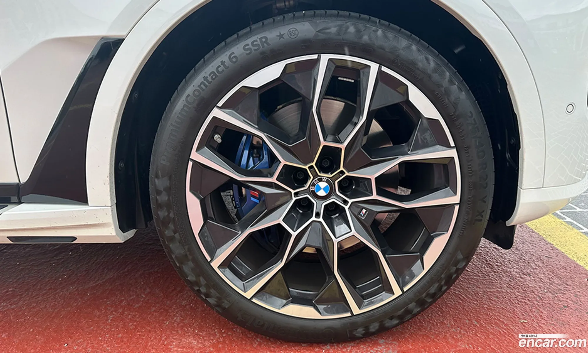 BMW X7 2024 — 8