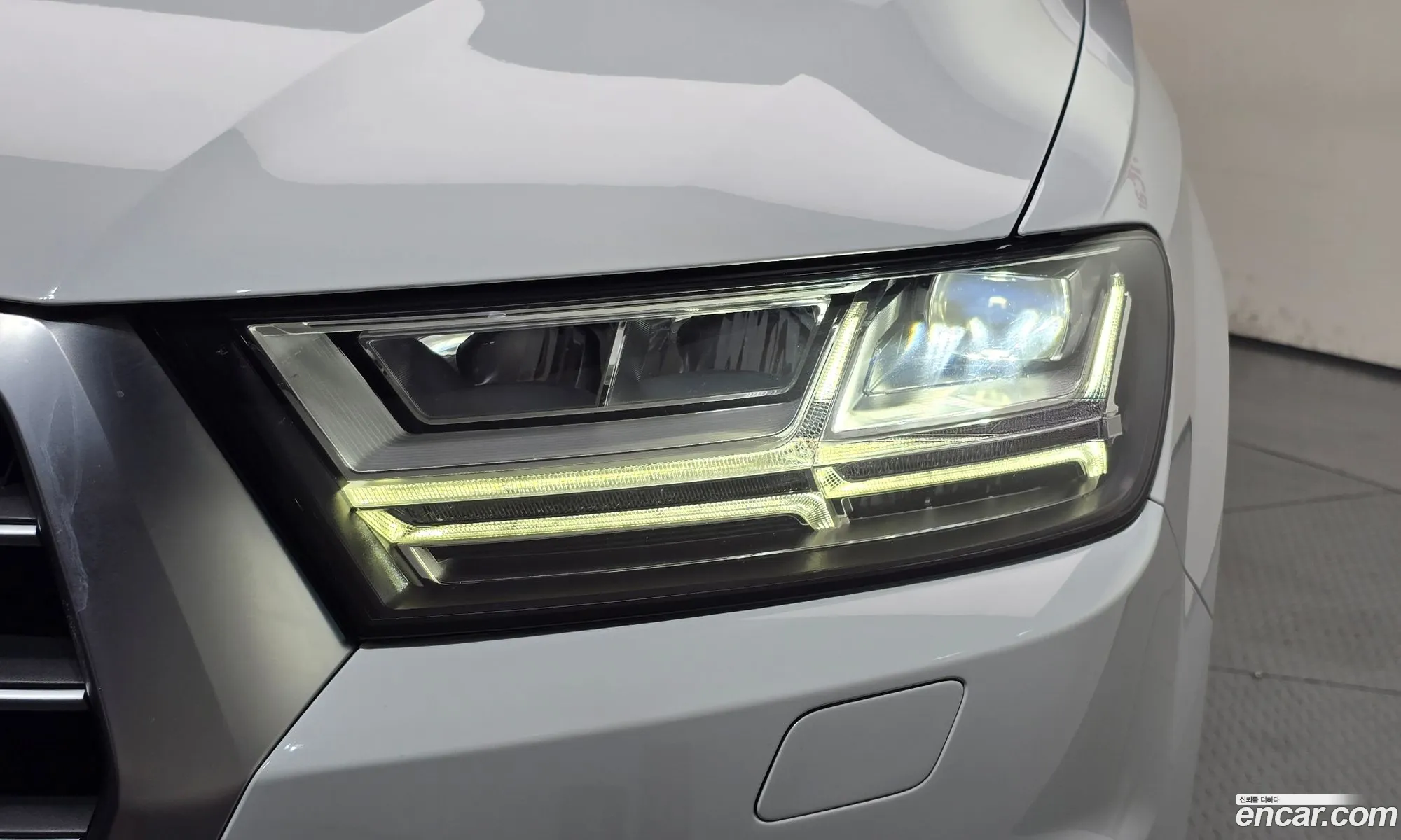 Audi Q7 2019 WAUZZZ4M5KD042946 — 30