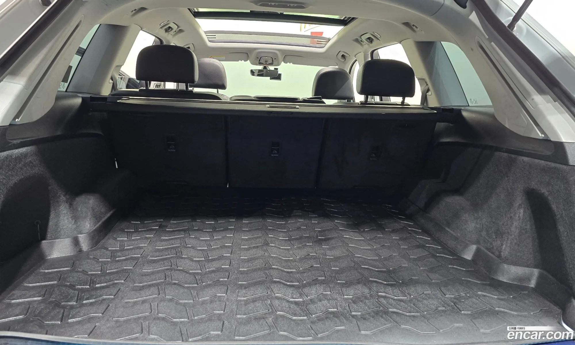 Audi Q7 2019 WAUZZZ4M5KD042946 — 20