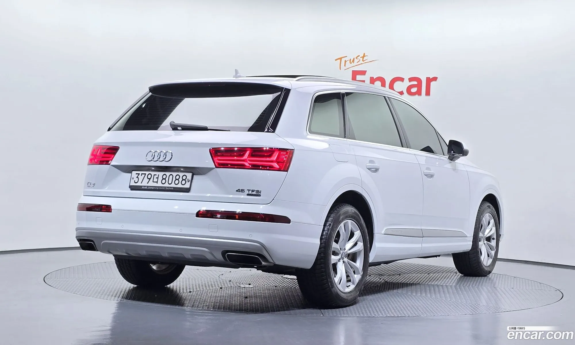 Audi Q7 2019 WAUZZZ4M5KD042946 — 23