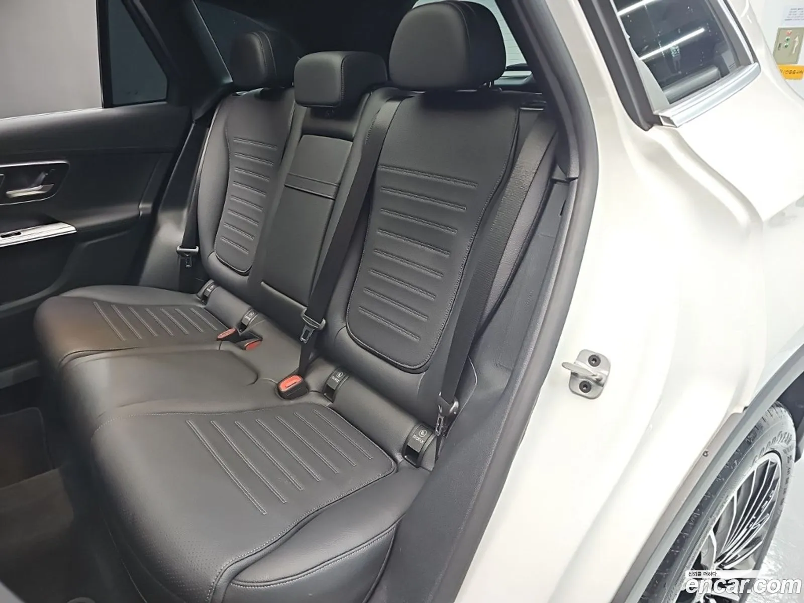 Mercedes-Benz GLC-Class X254 2023 — 10