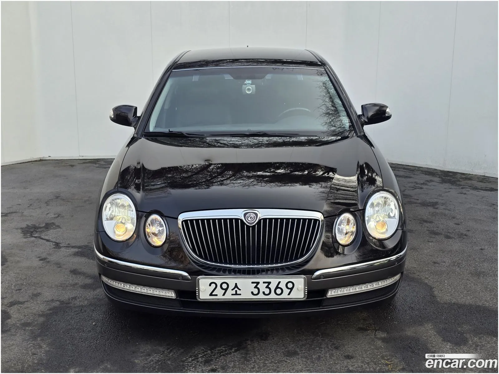 Kia Opirus