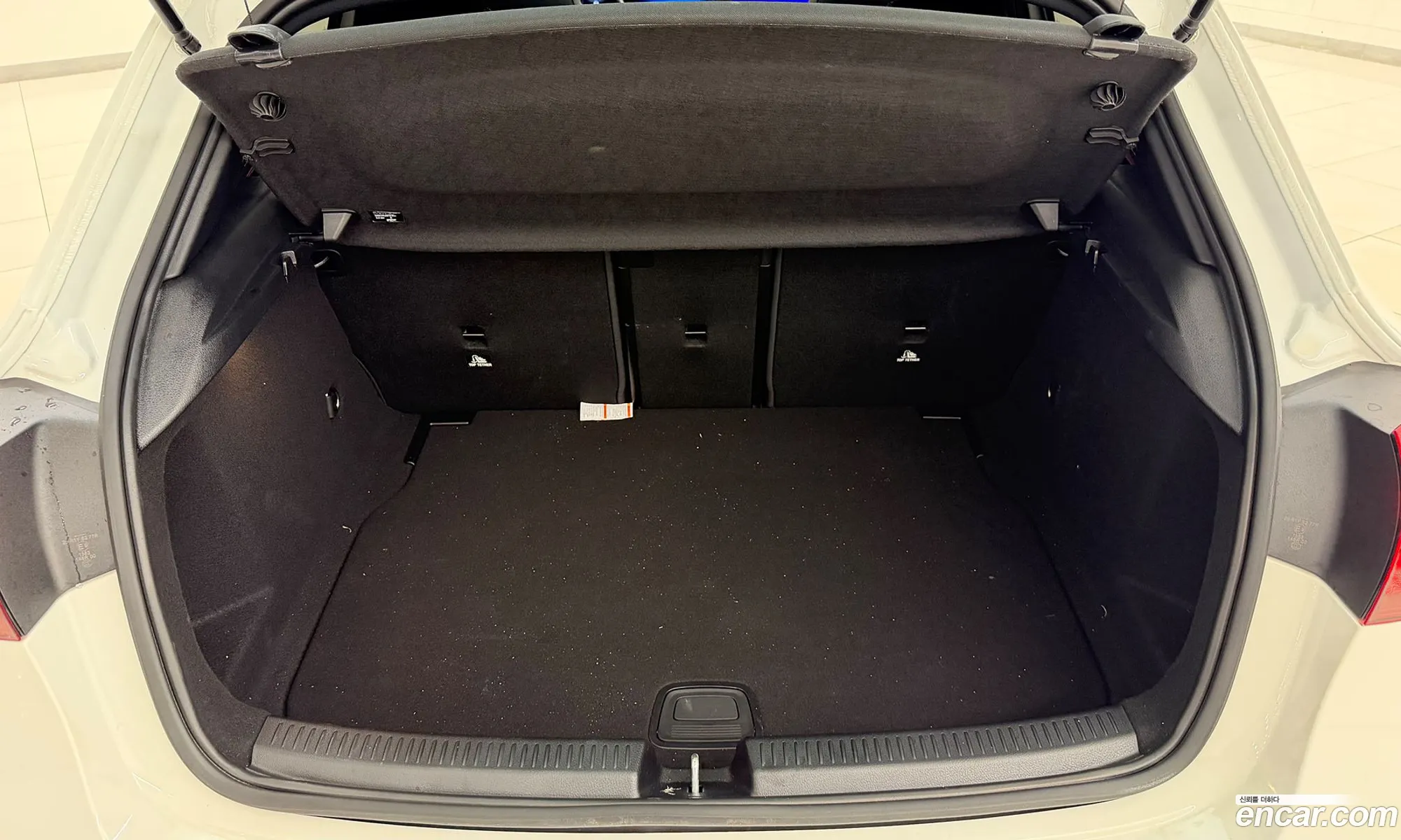 Mercedes-Benz A-Class W177 2025 — 11