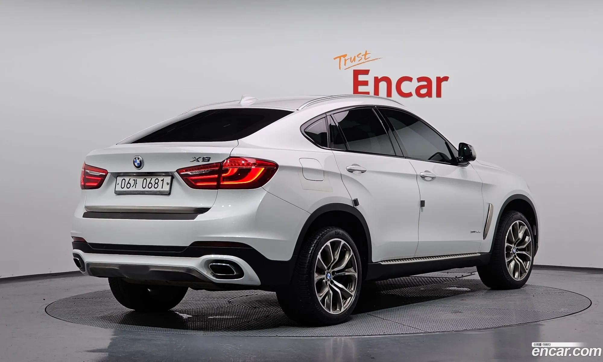BMW X6 2016 WBAKV4100G0P73946 — 3