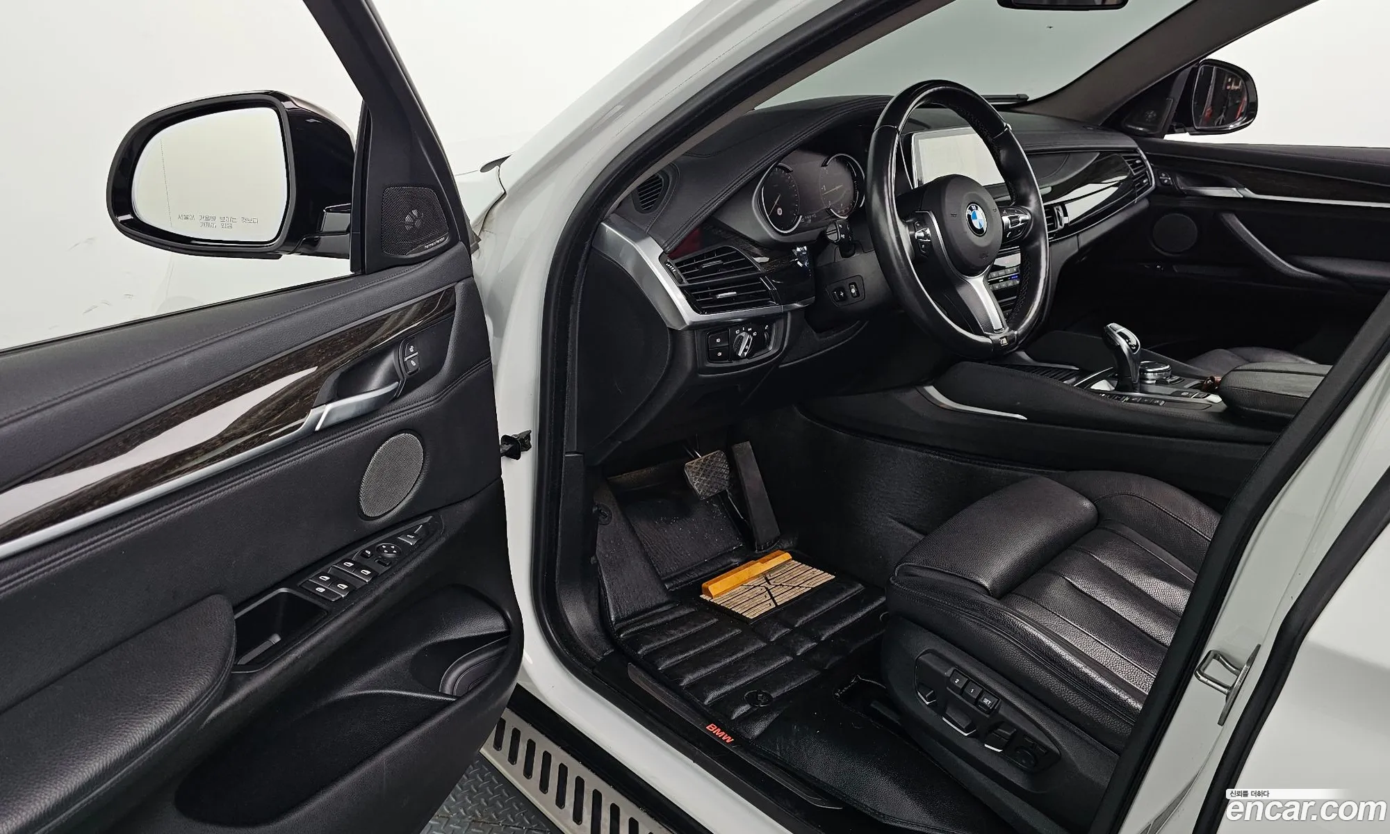 BMW X6 2016 WBAKV4100G0P73946 — 10