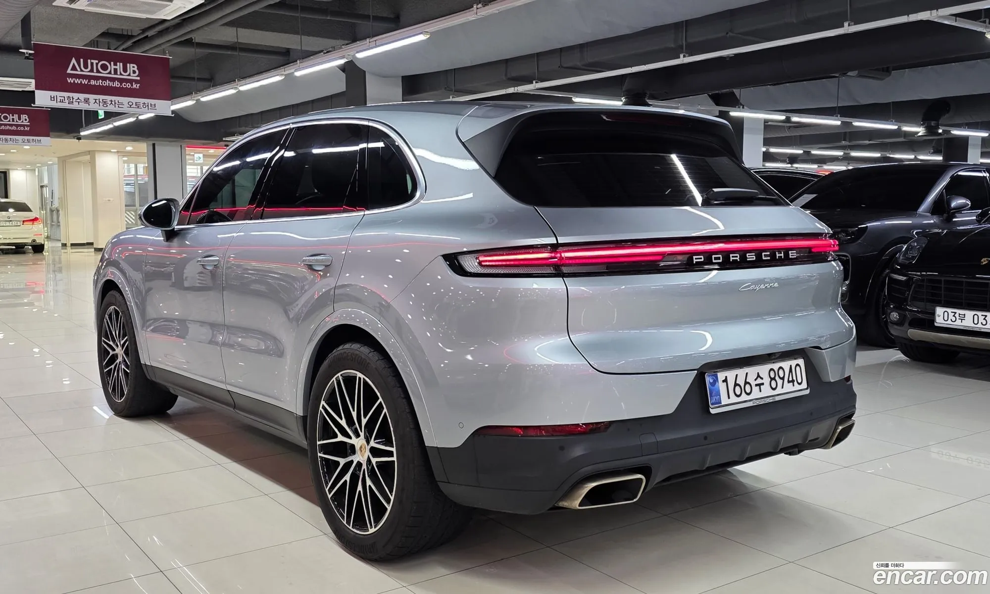 Porsche Cayenne 2025 — 8