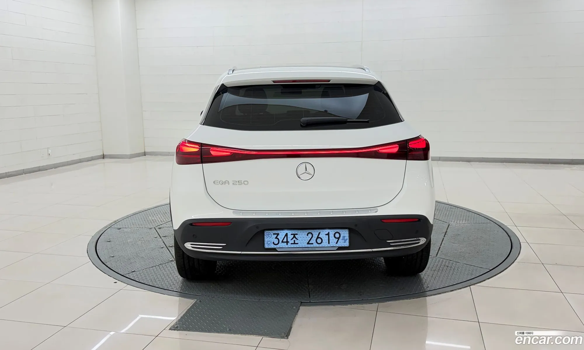 Mercedes-Benz EQA H243 2025 — 16