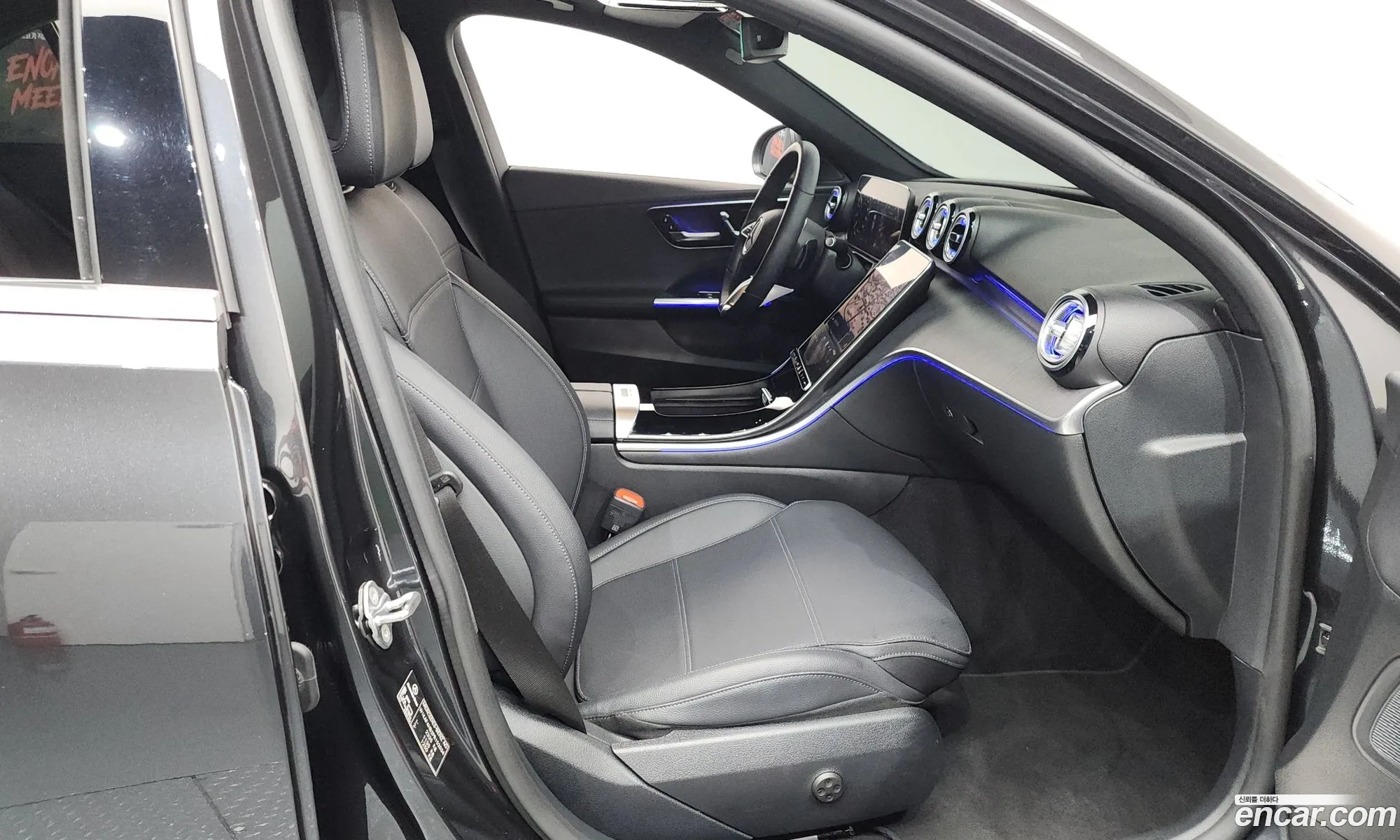 Mercedes-Benz C-Class W206 2023 — 28