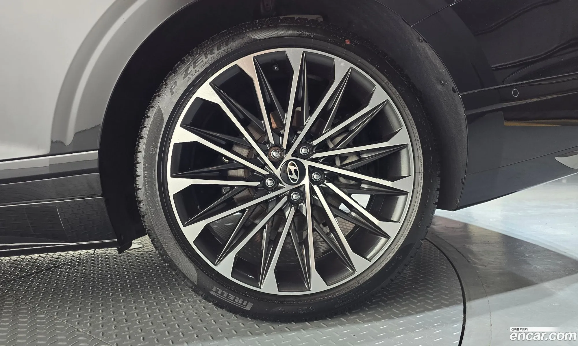 Hyundai Grandeur 2023 — 31