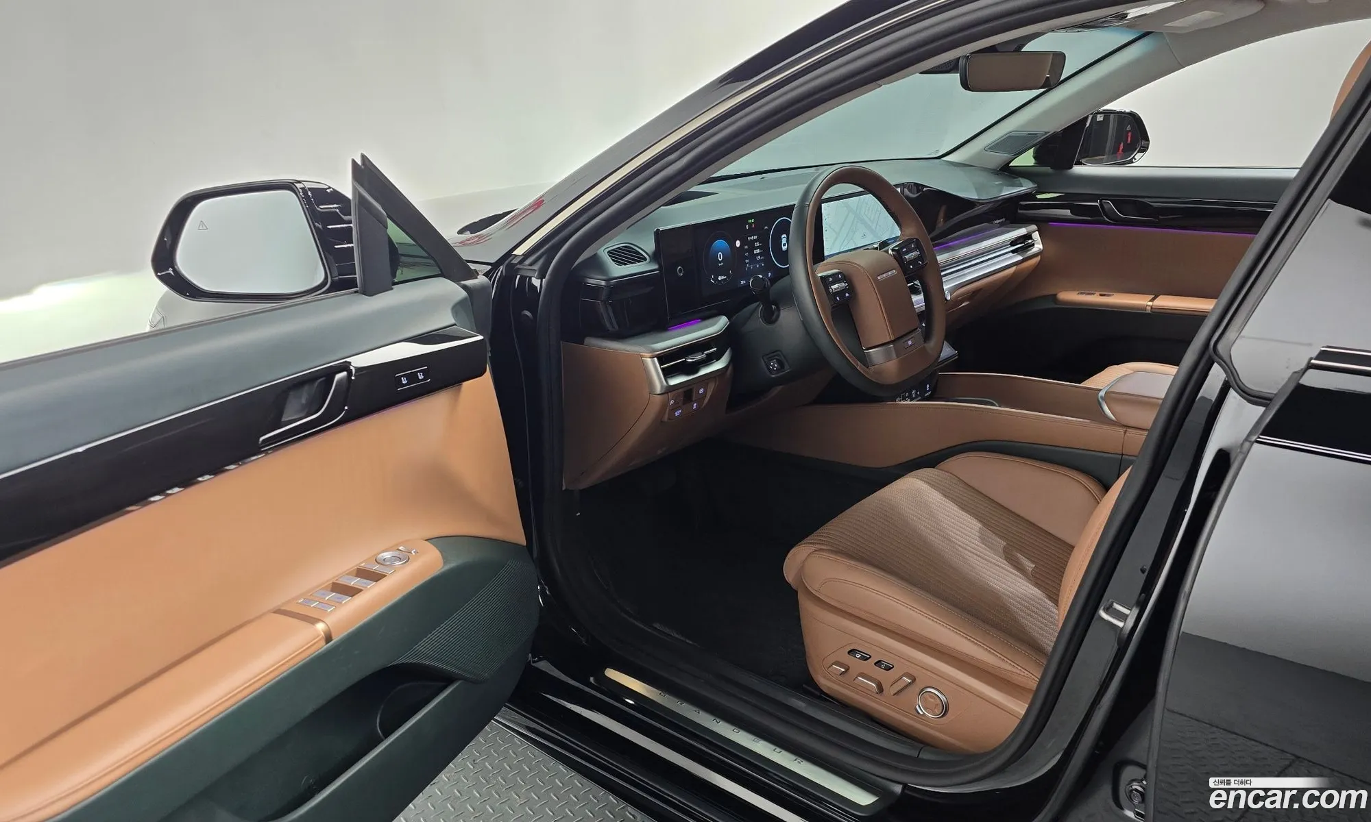 Hyundai Grandeur 2023 — 22