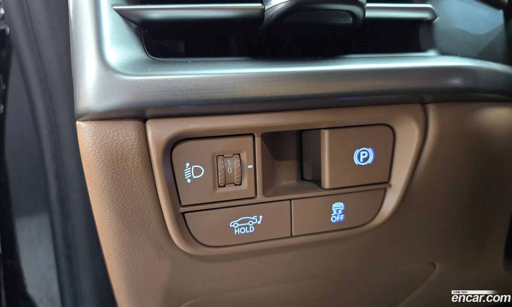 Hyundai Grandeur 2023 — 27