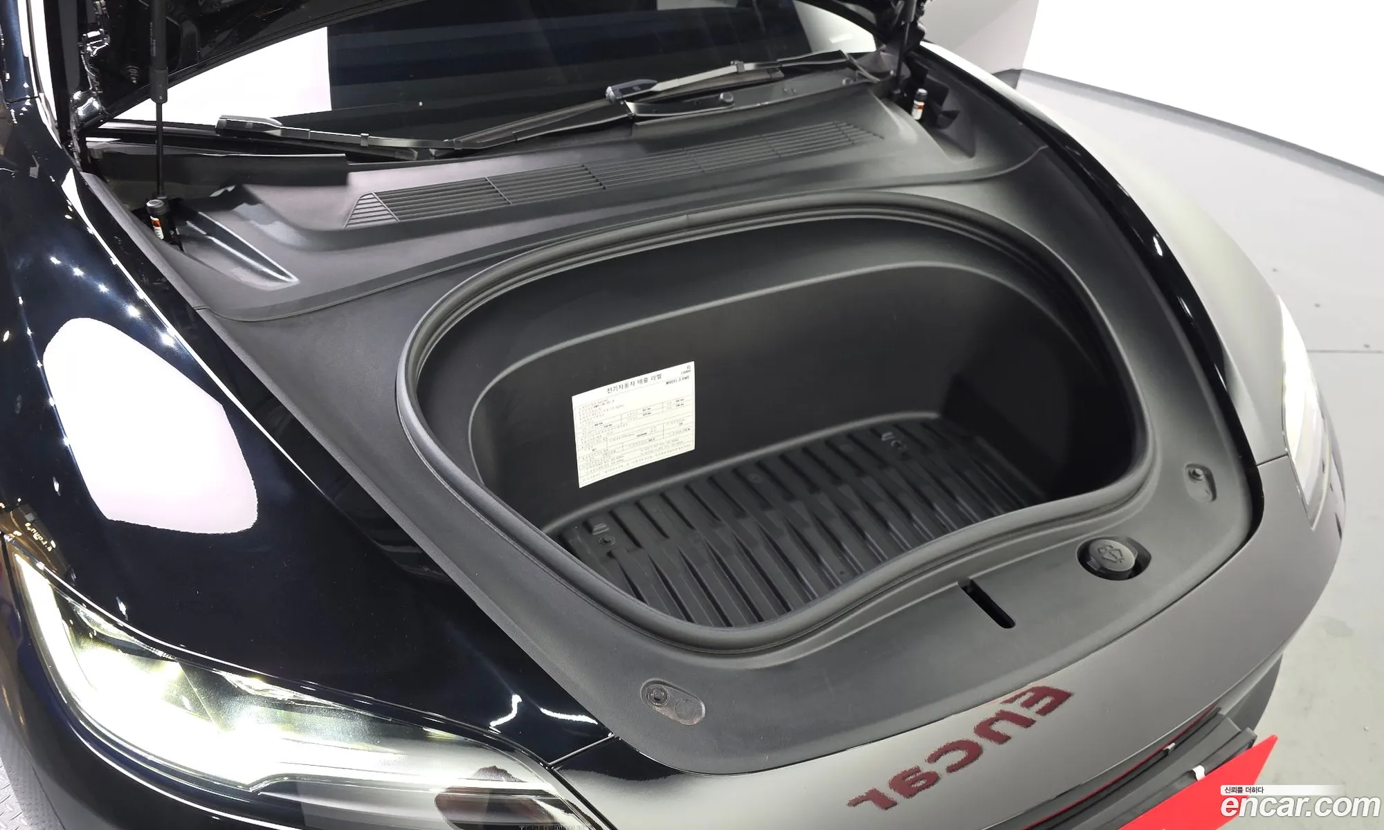 Tesla Model 3 2024 LRW3E7FS3RC136986 — 23