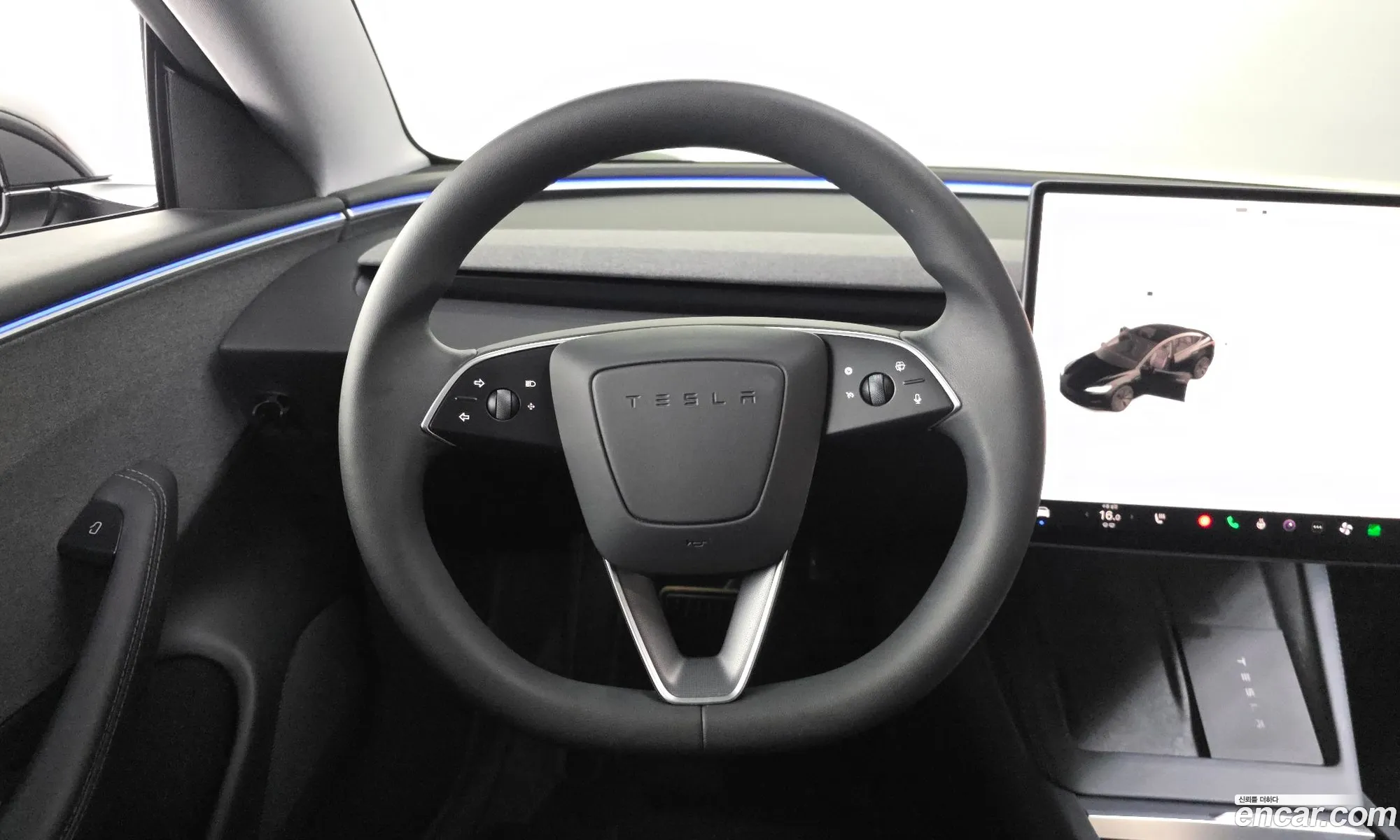 Tesla Model 3 2024 LRW3E7FS3RC136986 — 9
