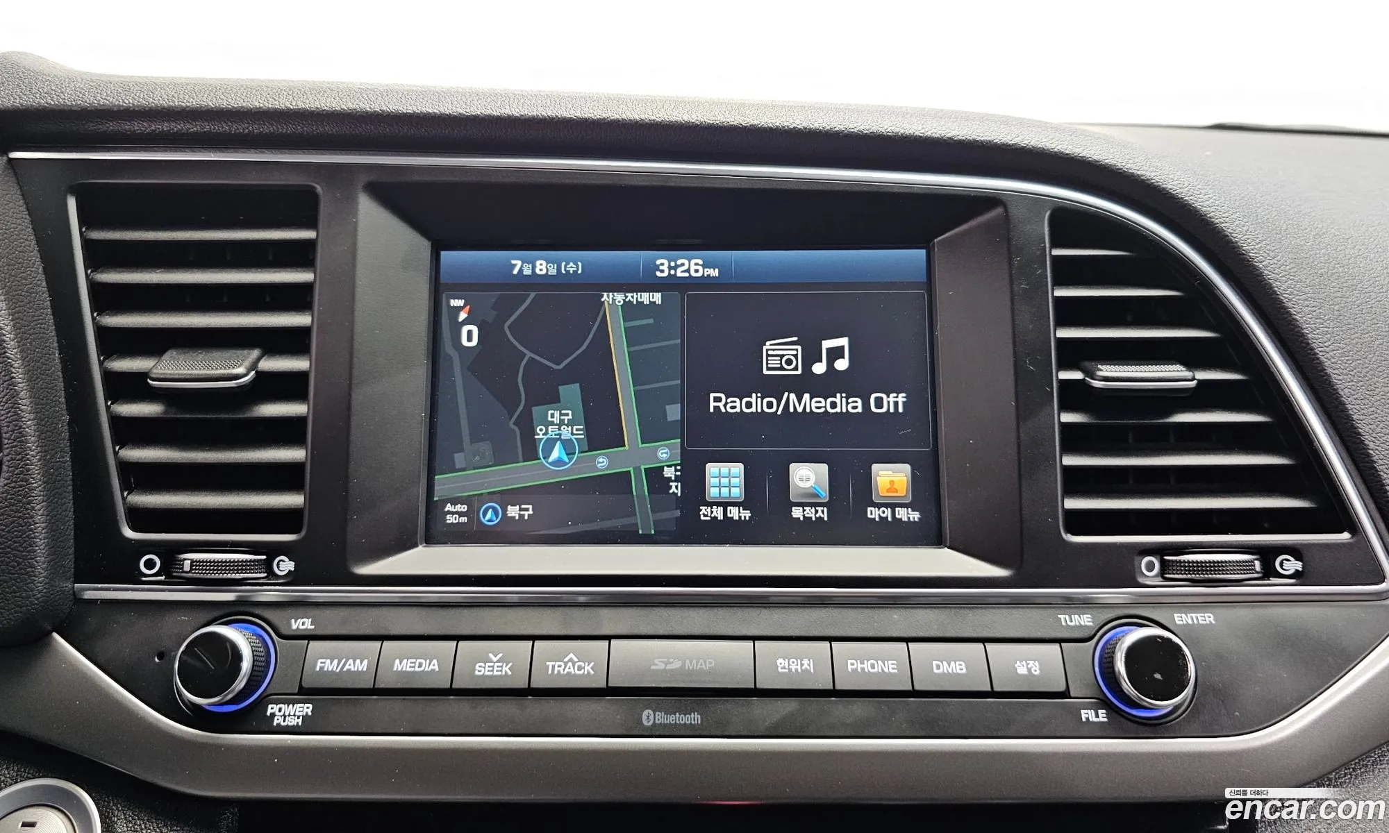 Hyundai Elantra AD 2016 — 8