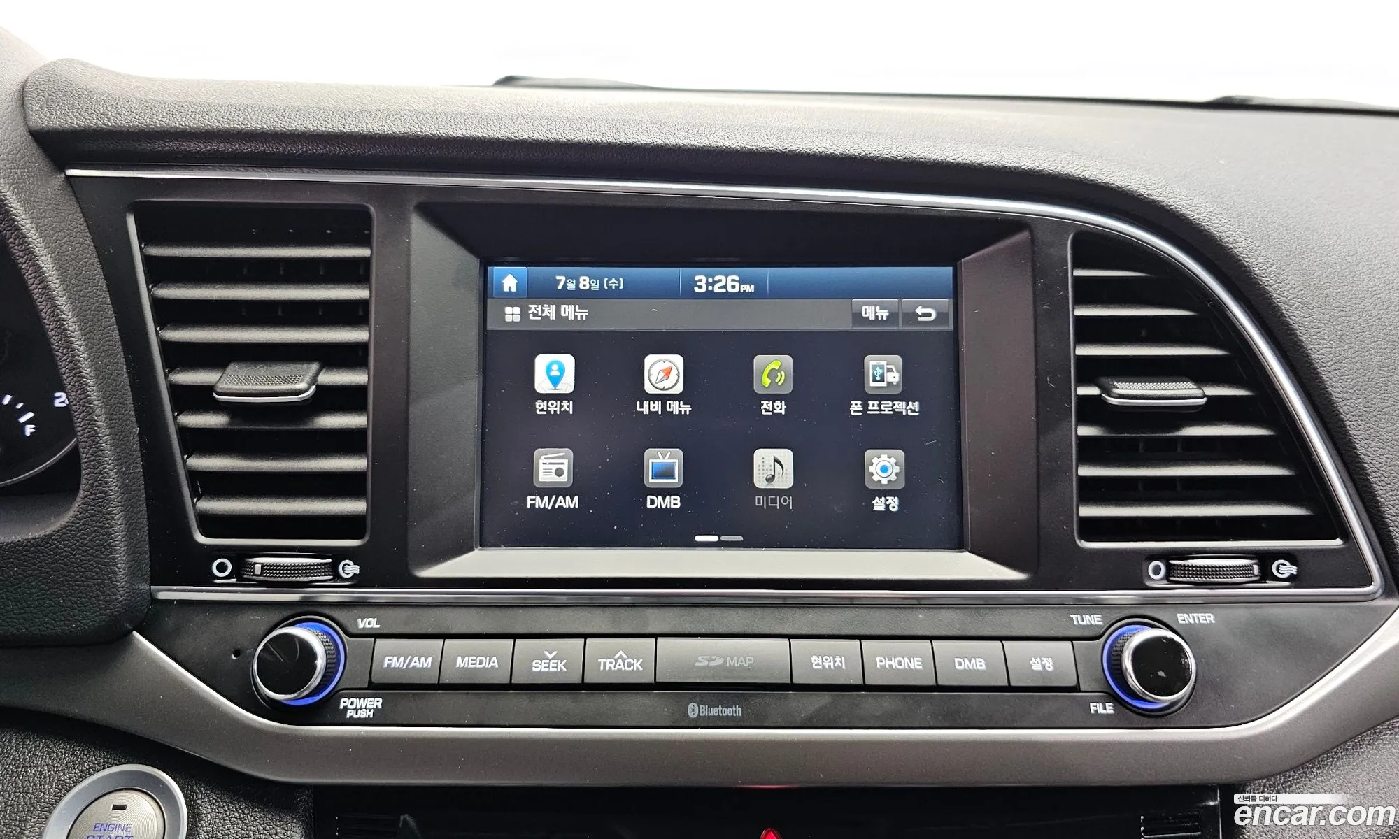 Hyundai Elantra AD 2016 — 27