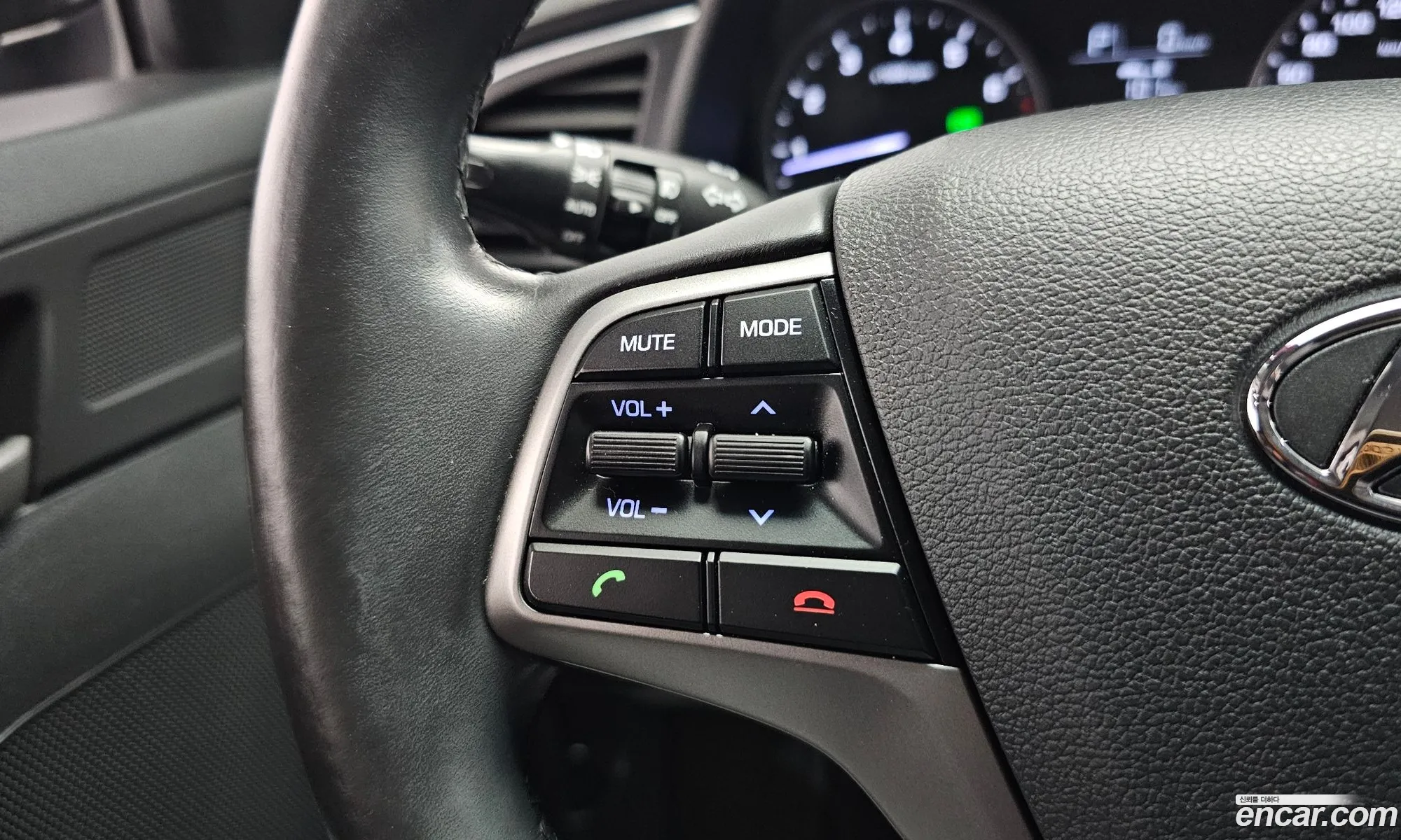Hyundai Elantra AD 2016 — 29