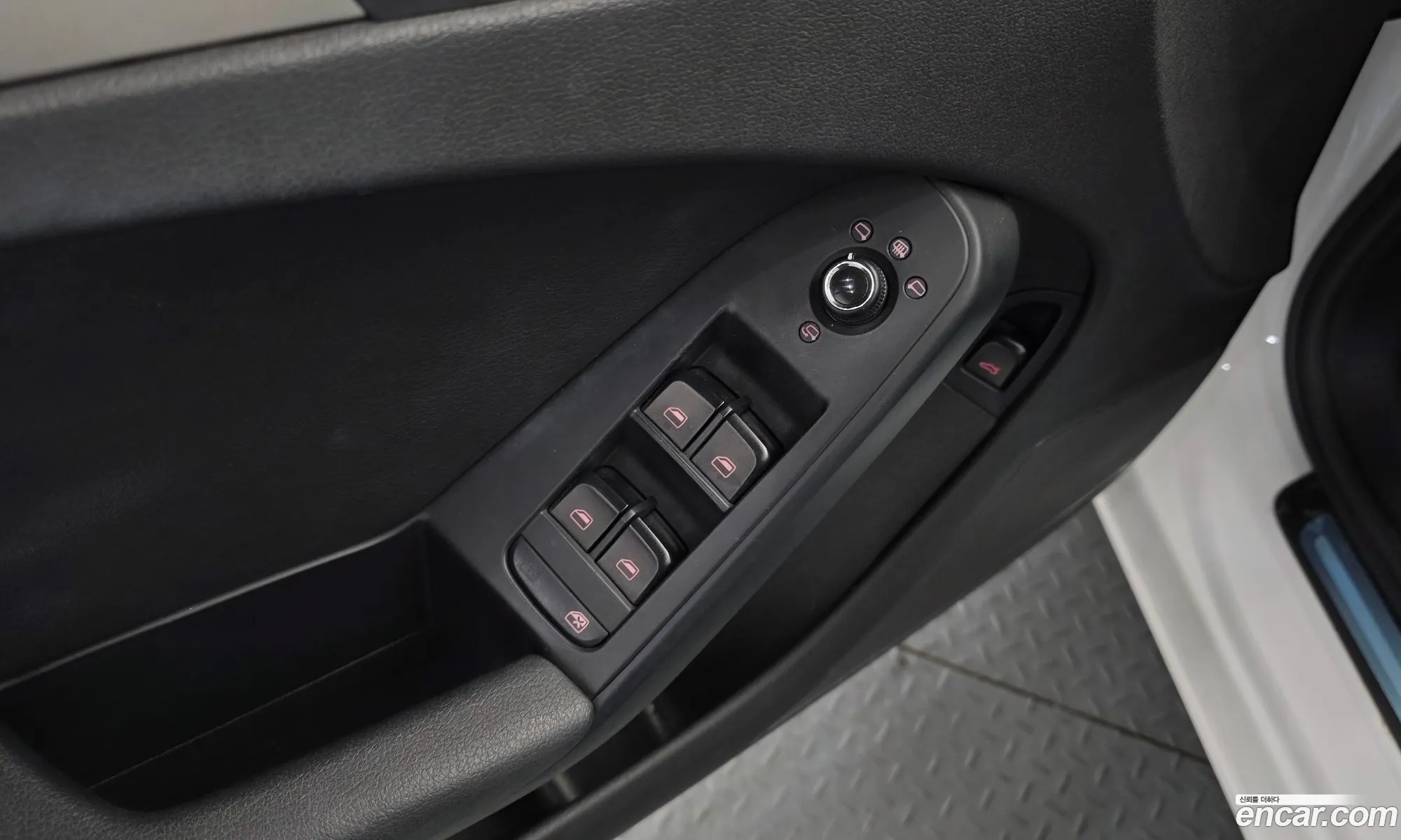 Audi A4 2012 — 16