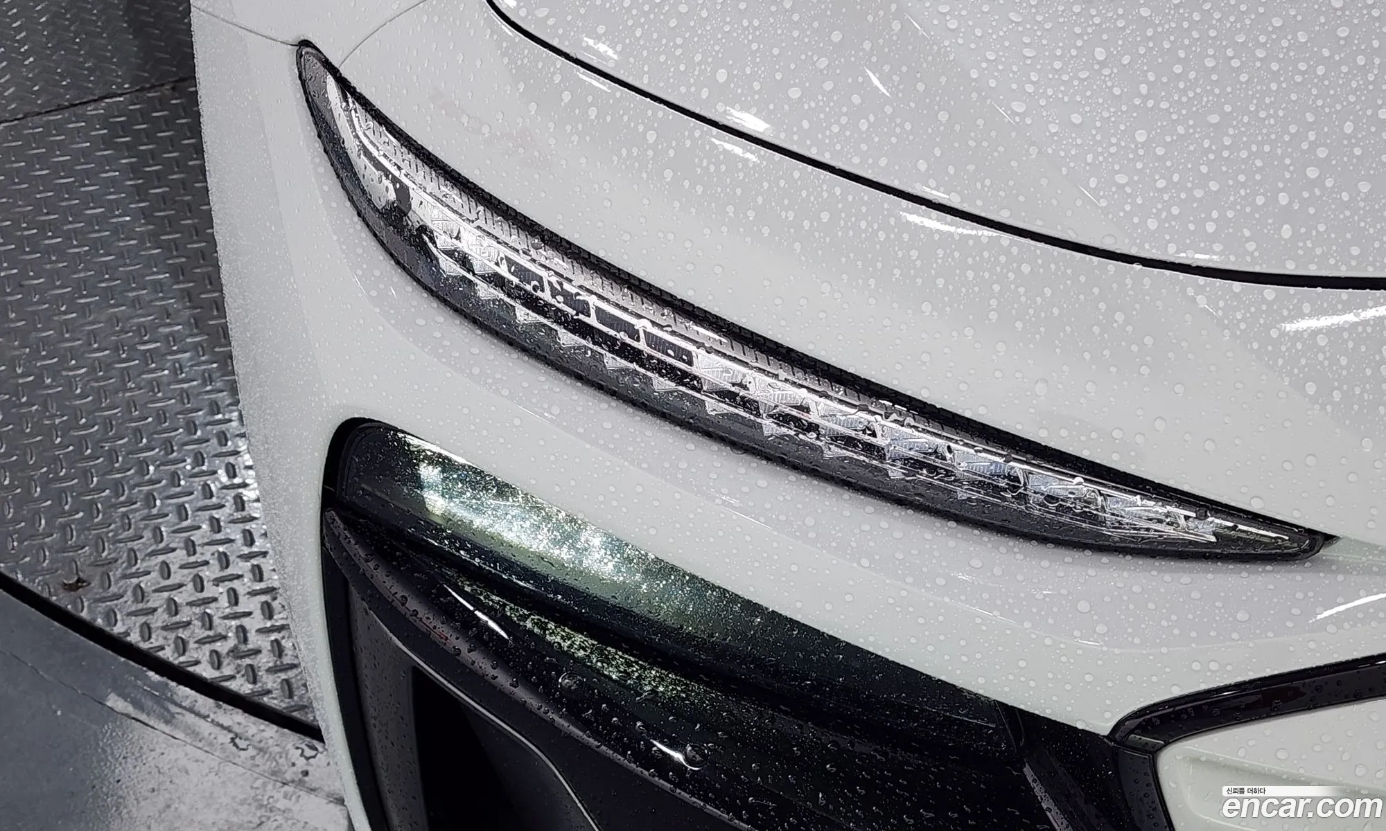 Audi A6 e-tron 2025 WAUZZZGHXSA014897 — 7
